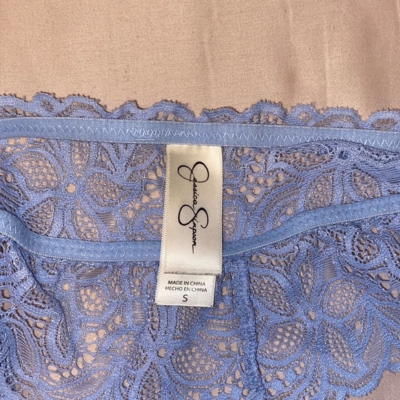 JESSICA SIMPSON bralette - Picture 3 of 4